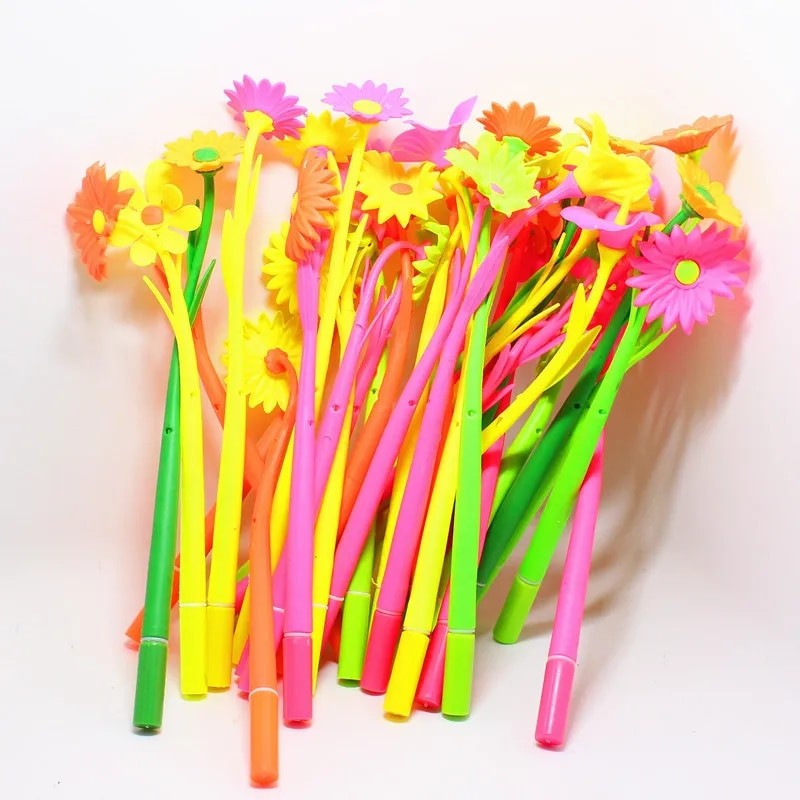 

10pcs Flower-Shaped Gel Ink Pens 0.5mm Black Ink Fluent Writing Pens for Students and Office Suitable for Ages 14+