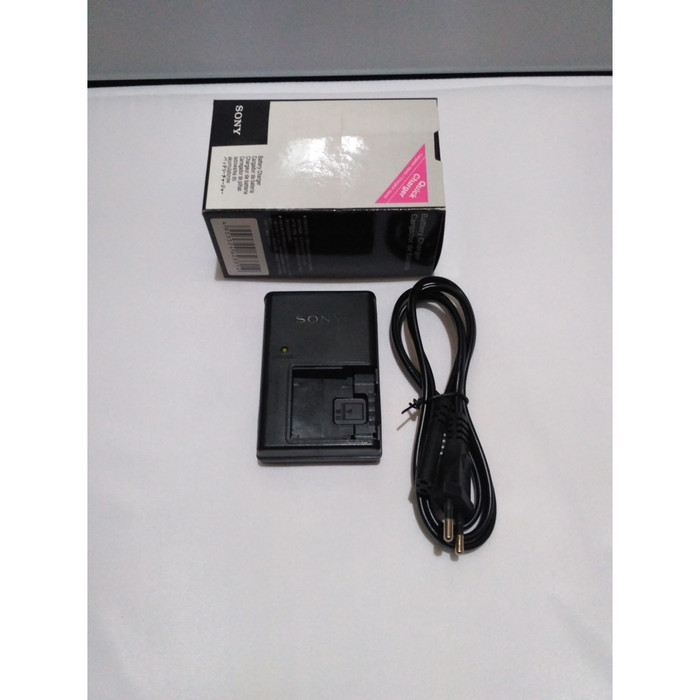 Charger Sony BC-CSD untuk Baterai Sony NP-BD1 NP-FD1 FE1 NP-FR1 NP-FT1