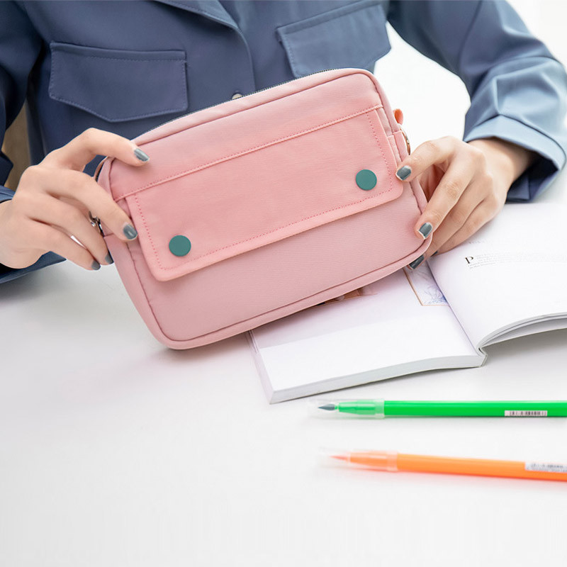 

Simple Solid Color Dark Button Twill Waterproof Polyester Super Large Capacity Multifunctional Pencil Bag School Supplies
