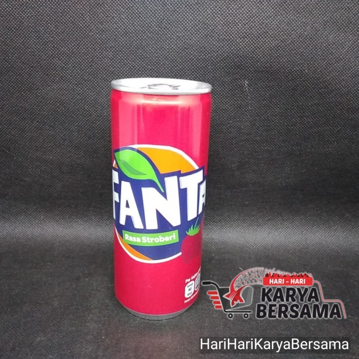 

MINUMAN RINGAN BERSODA FANTA STROBERI STRAWBERRY 250ML