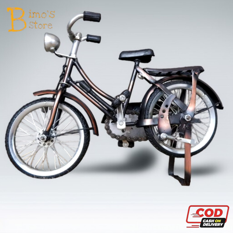 Miniatur Sepeda Onthel Diecast Pajangan Ruang Tamu Bahan Logam Diecast Sepeda 1pcs BB