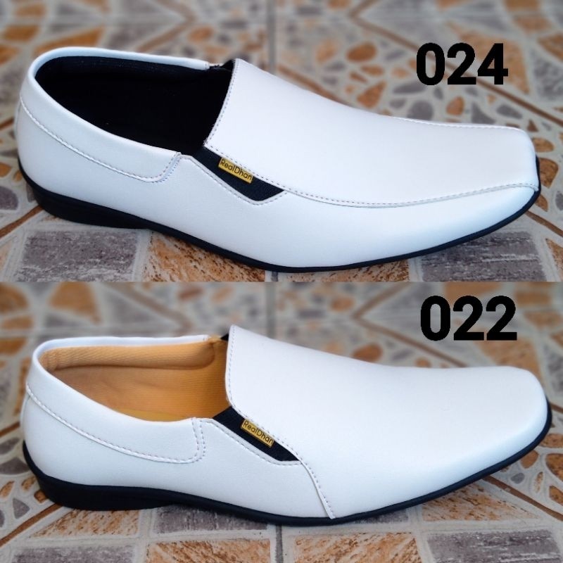 D3 Sepatu Pantofel Putih Pria Sepatu Putih Perawat Formal