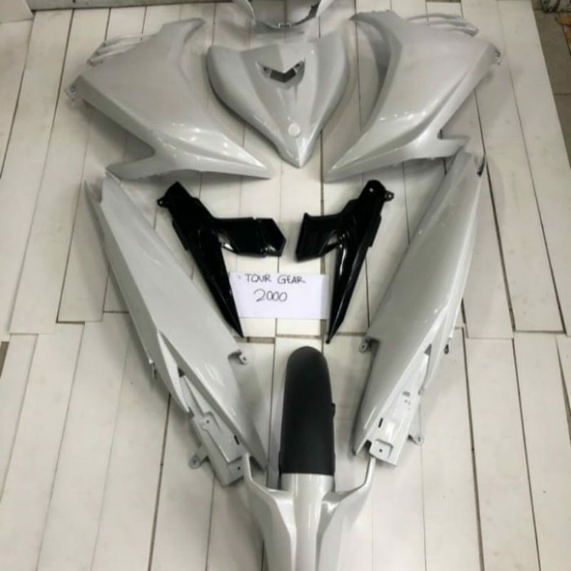 cover full body halus jupiter mx new 135/LC full putih plus striping ...