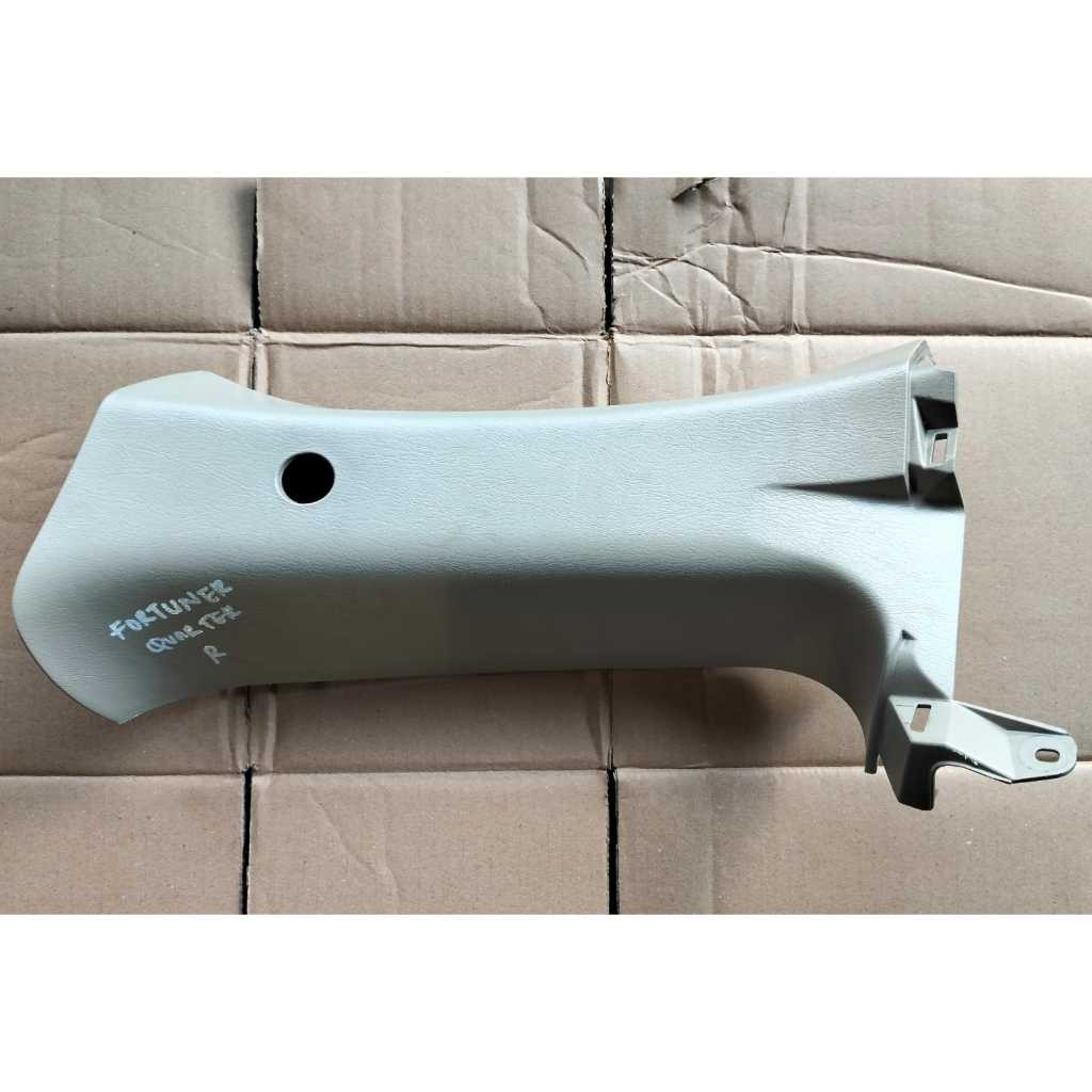Garnish cover pilar Atas Fortuner old lama 2015 kebawah Trim pillar bagian belakang bagasi