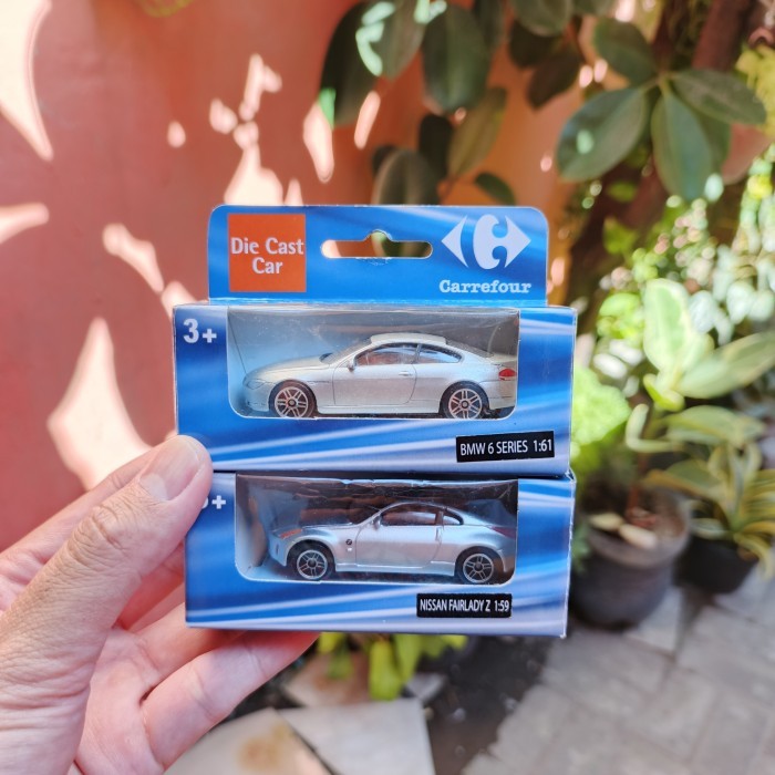 Nissan Fairlady 350 Z & BMW 6 Series Realtoy set 2 Pcs Realtoy Action City Miniatur Mainan Diecast