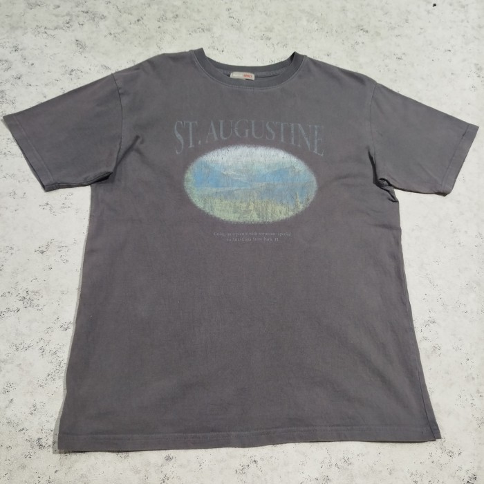 Kaos bahan cotton TRENSIC SPAO