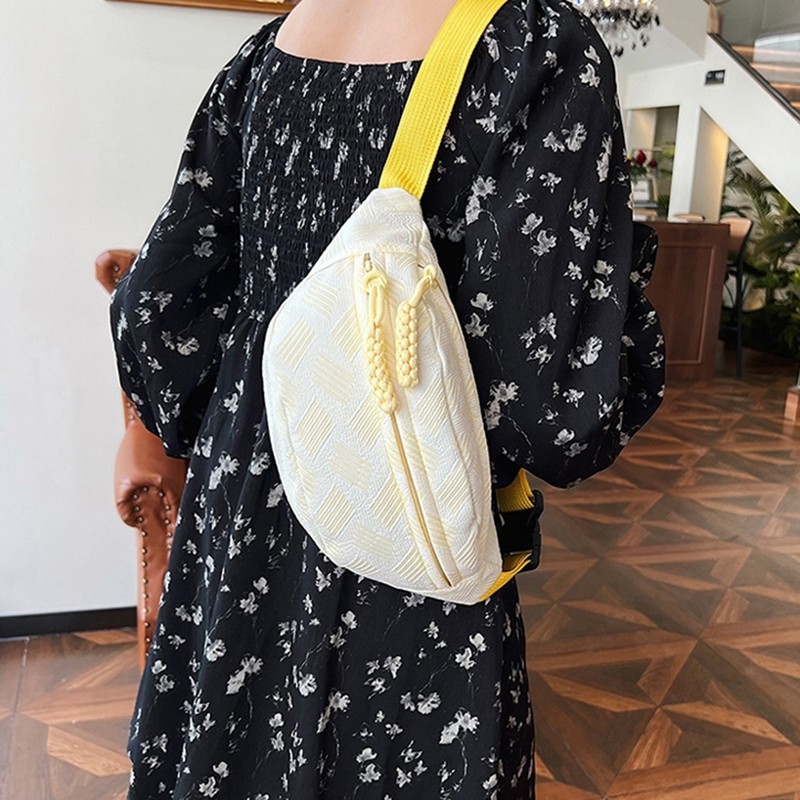 HOT DEALS TAS SELEMPANG WANITA KOREA KEKINIAN TAS PINGGANG OLAHRAGA LUCU PUFFY AESTHETIC CHIC