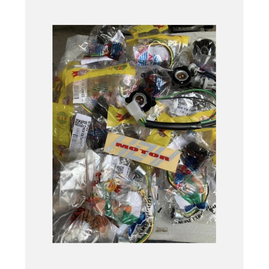 Fiting fitting lampu depan lampu soket beat pop berkualitas