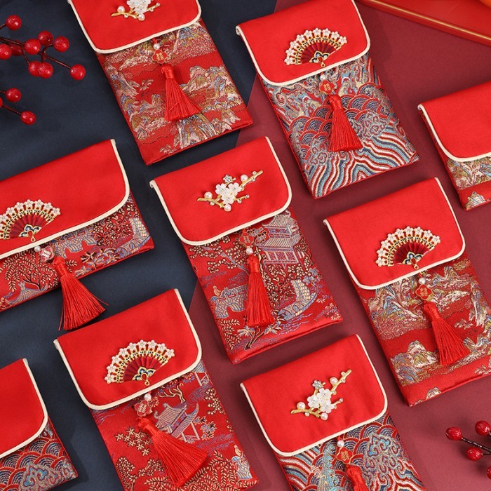 

GROSIR Dompet Kain Premium Angpao Motif Kipas Merak Angpau Sincia Tebal Bordir Ampau Imlek Bahan Kai