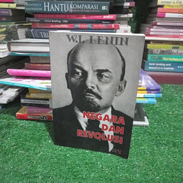 Buku Negara dan Revolusi W I Lenin original