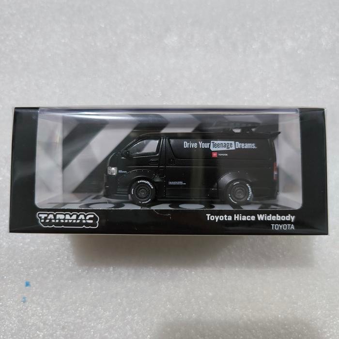 DIECAST TARMAC WORKS TOYOTA HIACE WIDEBODY BLACK