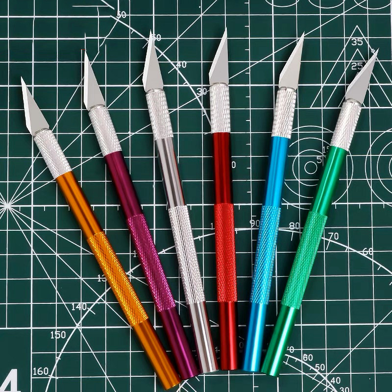 

Hobby Cutting Crafting Art | Pen Cutter Art Knife with Metal Handle ( 1 Mata Pisau + 5 Refill )