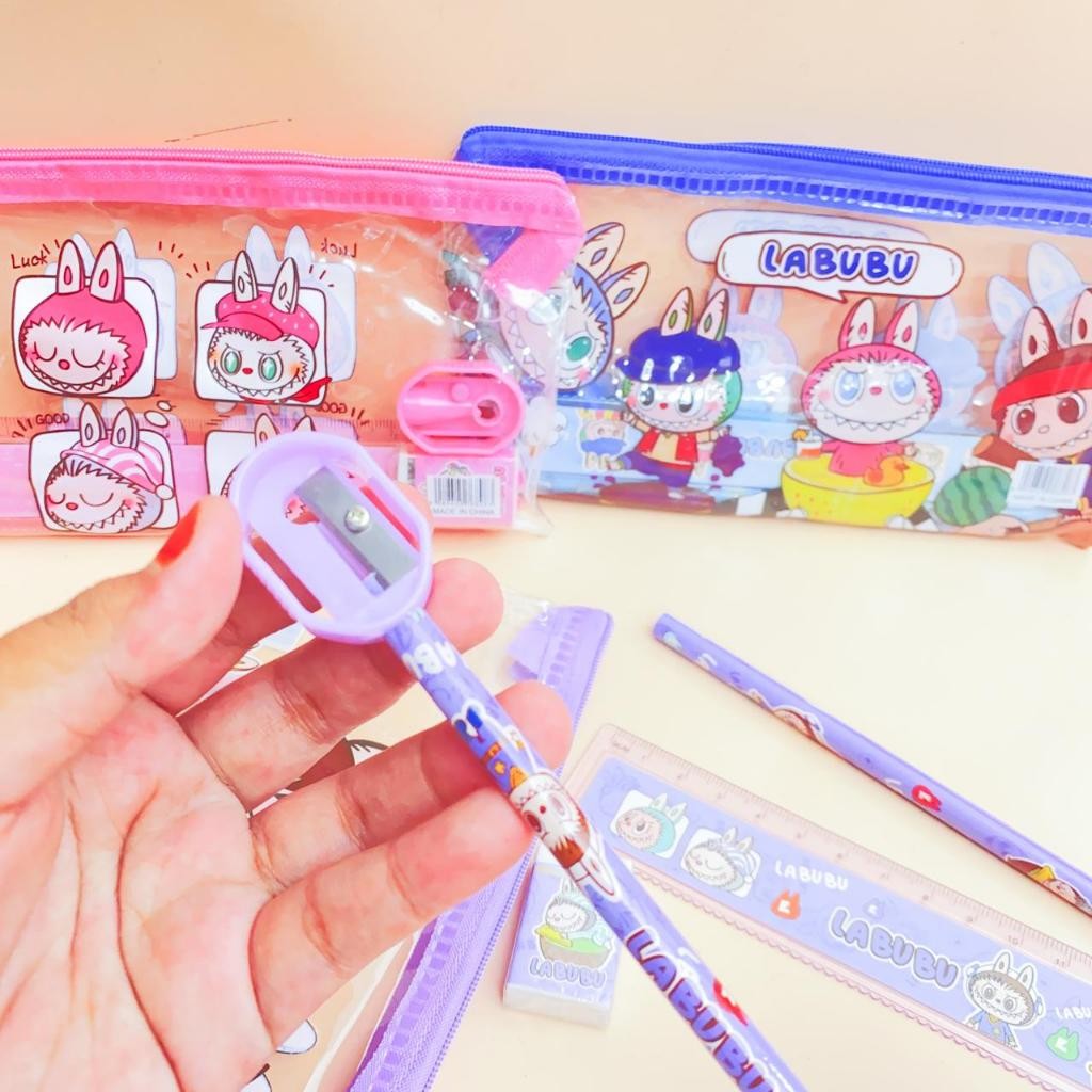 

THE VIRAL STORE POUCH SET ALAT TULIS LABUBU SAT-1496 termurah dapat 7 item lucu imut kado unik souvernir Ready Banyak Warna