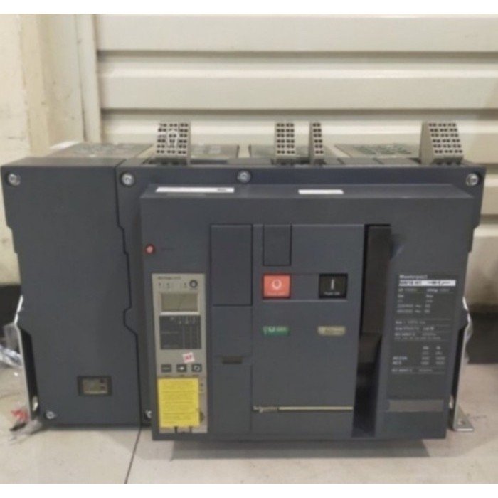 ACB SCHNEIDER NW10H1 4P 1000A Schneider Original