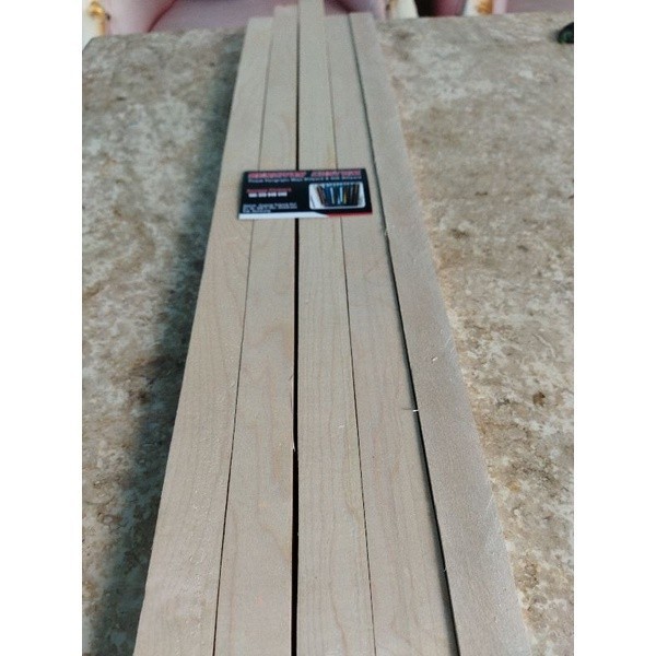 kayu maple untuk shaft stik billiard bilyard