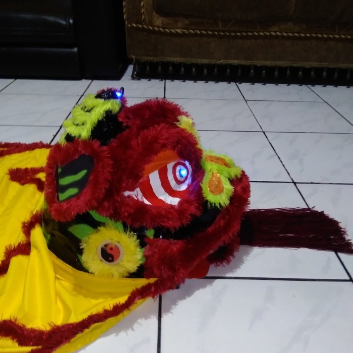 Terlaris ✨ -Barongsai Mini warna merah untuk anak 5-12 tahun