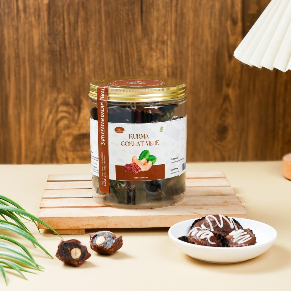 

Kurcok Kurma Coklat Arab Toples - Snack Premium, Manis & Cocok untuk Hampers