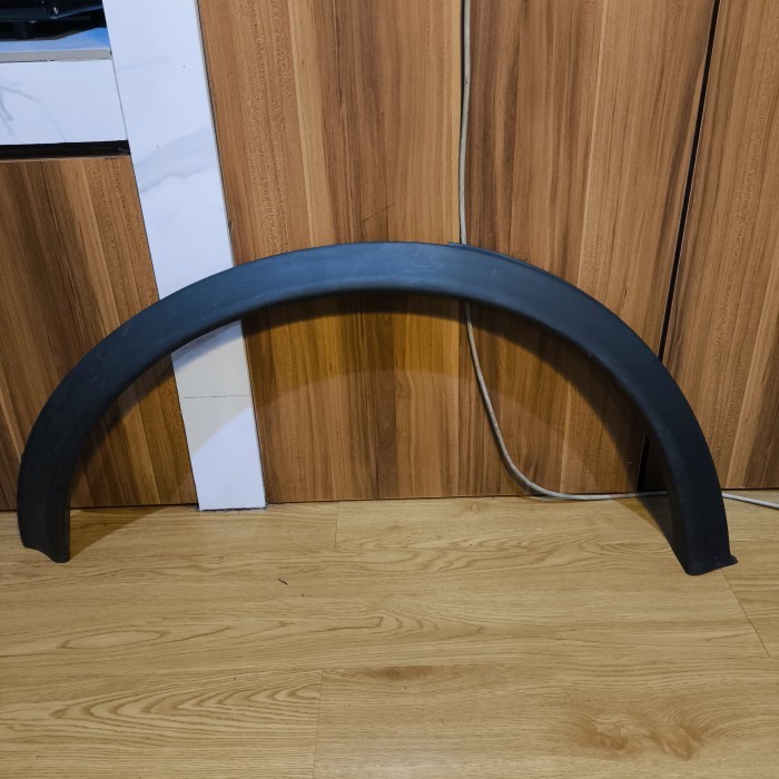 Over Fender Nissan Juke Belakang Kanan Original