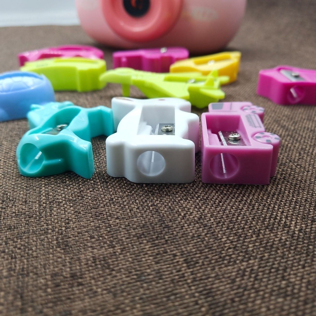 

Rautan Karakter Peraut Pensil Serutan Murah 757