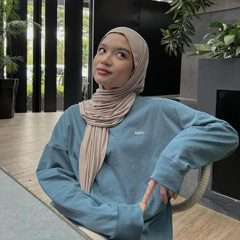 

Kaos Polos Basic Oversized Atasan Wanita Pria Unisex Oblong Lengan Panjang