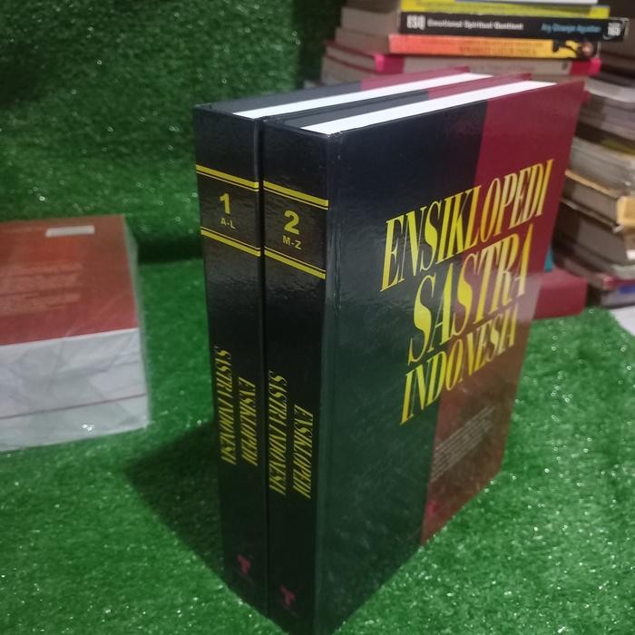 Buku Ensiklopedia Sastra Indonesia 1 set jilid 1 dan 2