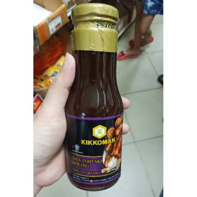 

KIKKOMAN Saus teriyaki bawang / garlic teriyaki sauce 300 gr kikoman - ARM