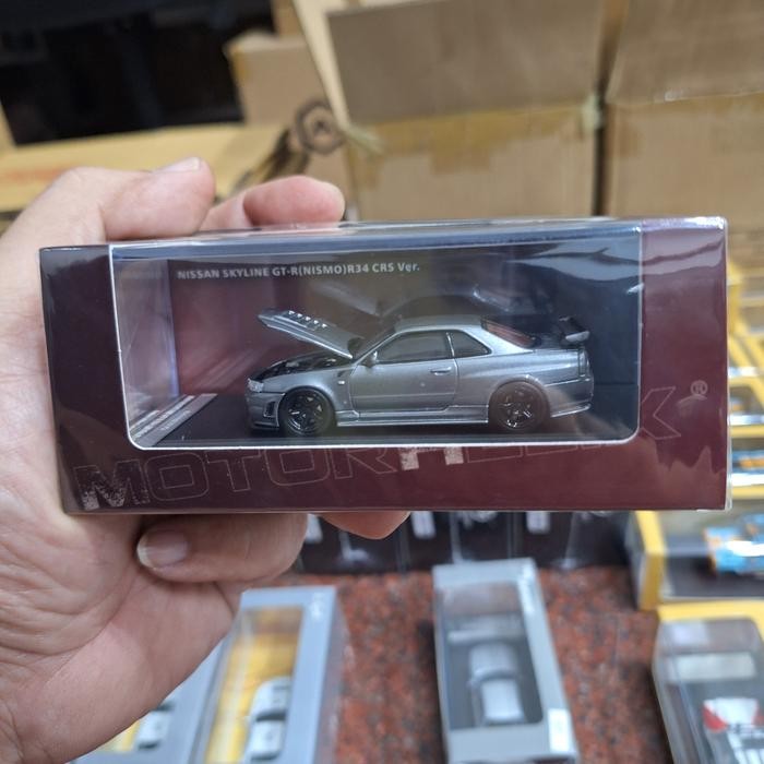 LP2155 Motor Helix Skala 64 Nissan R34 Open Hood Gun Metal Edition