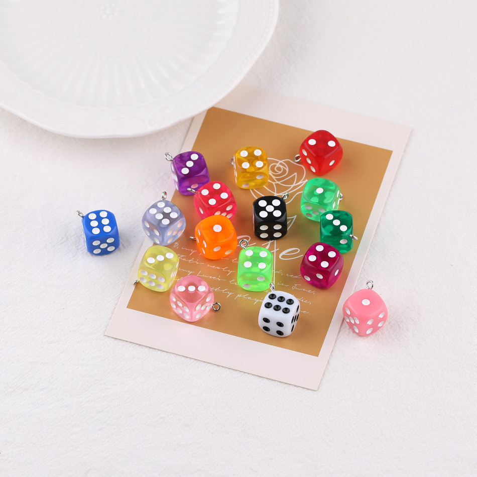 1 buah Charm Akrilik Resin - DADU CLASSIC DICE CLEAR