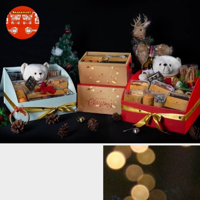 

Hampers Natal JW Marriot Medan 2024 / Hampers Natal Premium / Parcel Natal 2024 / Hampers Cookies Natal / Hampers Natal Medan - Christmas Opulance Hampers