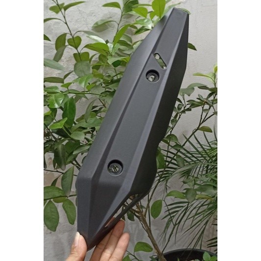 Cover/pelindung knalpot Vario 125 150 led 2018-2019-2020-2021