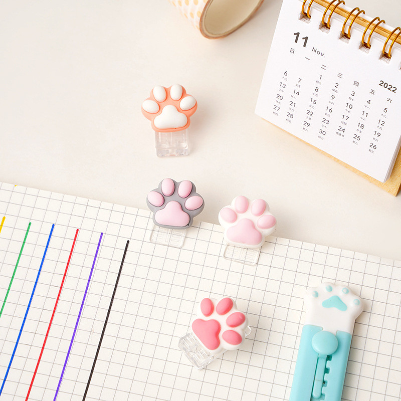 

4Pcs Cute Cartoon Resin Cat Paw Decor Acrylic Paper Clip Girl Scrapbook Journal Storage Clip Memo Photo Clamp Office Accessories