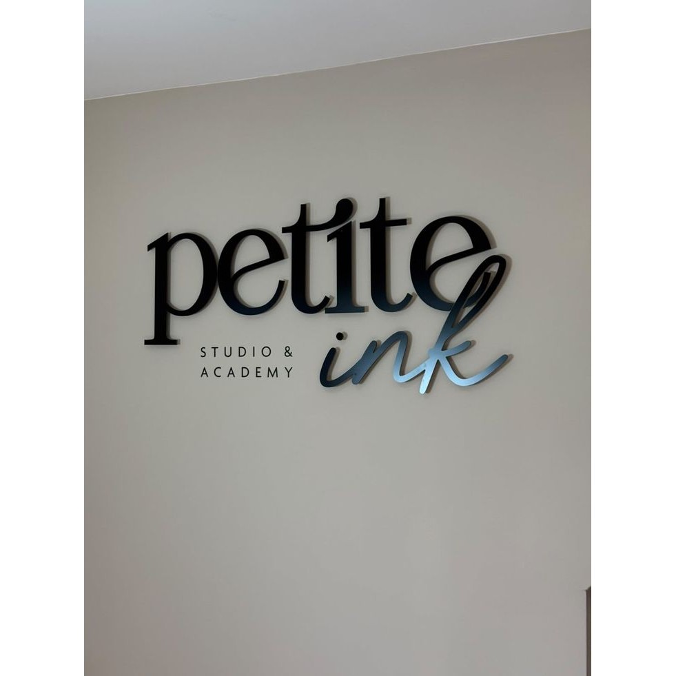 

Custom Nama Huruf Timbul Akrilik + Spon Eva 12MM (2mm akrilik + 10mm spon) Bisa untuk di indoor maupun outdoor