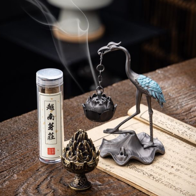 

Crane Lotus Small Incense Burner Home Hanging Alloy Incense Burner Small Xiangyun Disk Incense Home Decorative Ornaments