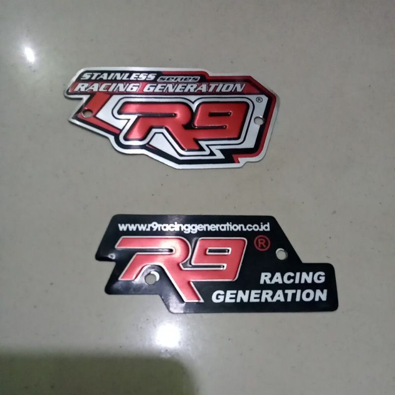 Merek Emblem Knalpot R9 Timbul
