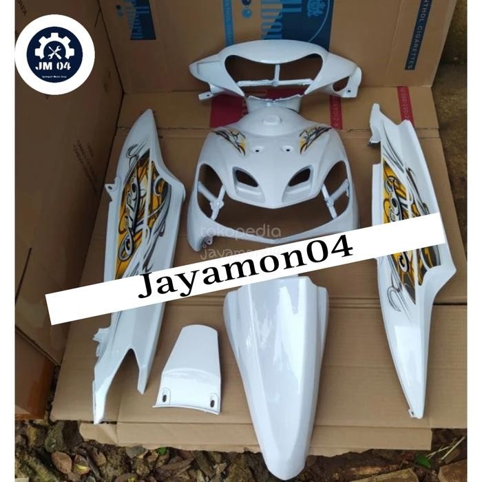 Cover body full halus motor yamaha mio smile tahun 2010+striping warna putih