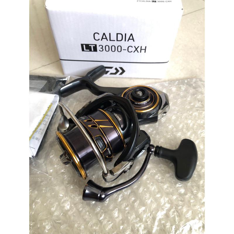 reel spinning daiwa 21 caldia LT3000CXH bekas