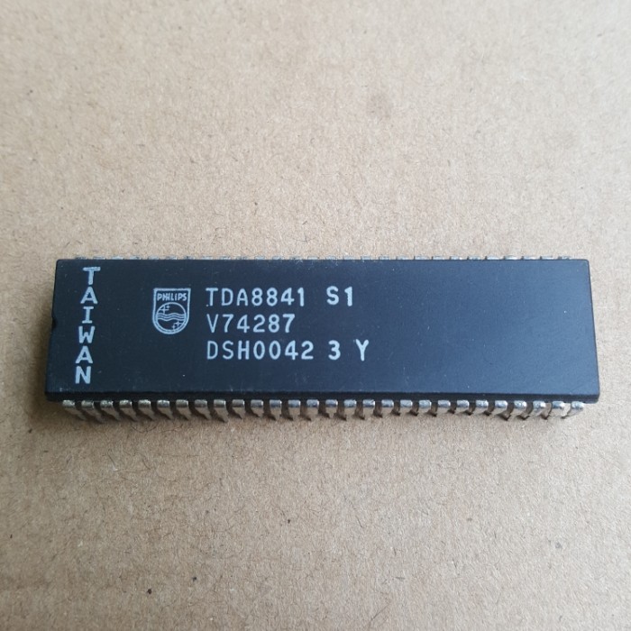 Transistor Semikonduktor TDA8841 SI/2Y IC