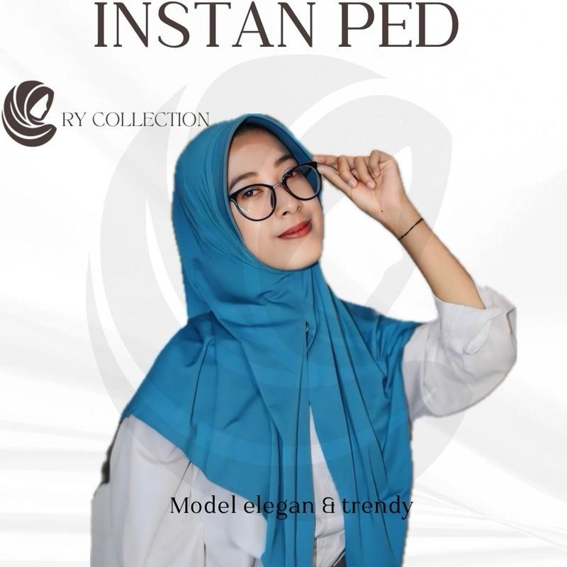 SEGITIGA INSTAN PAD PANJANG JERSY PAD Cantik Jilbab Kerudung Nyaman Lembut Muslim Empat Hitam