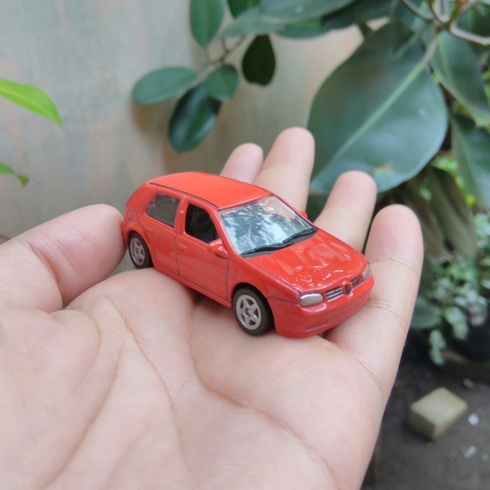 Welly VW Golf MK IV Volkswagen Golf MK 4 Loose 1/60 Miniatur Mainan Diecast