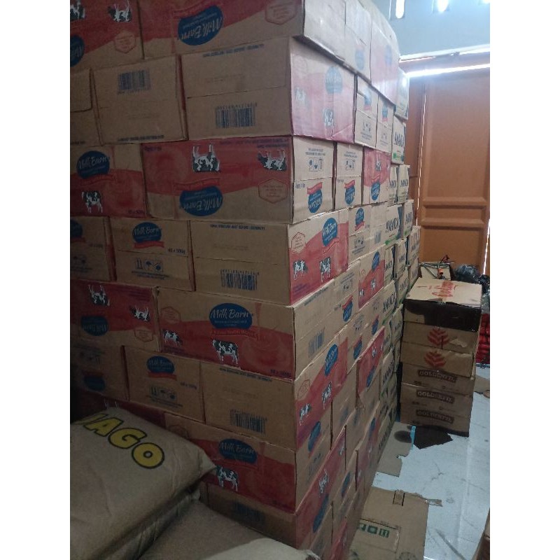 

SUSU KENTAL MANIS MILK BARN PUTIH ( 1 KARTON ) @500 GRAM X 48 KALENG