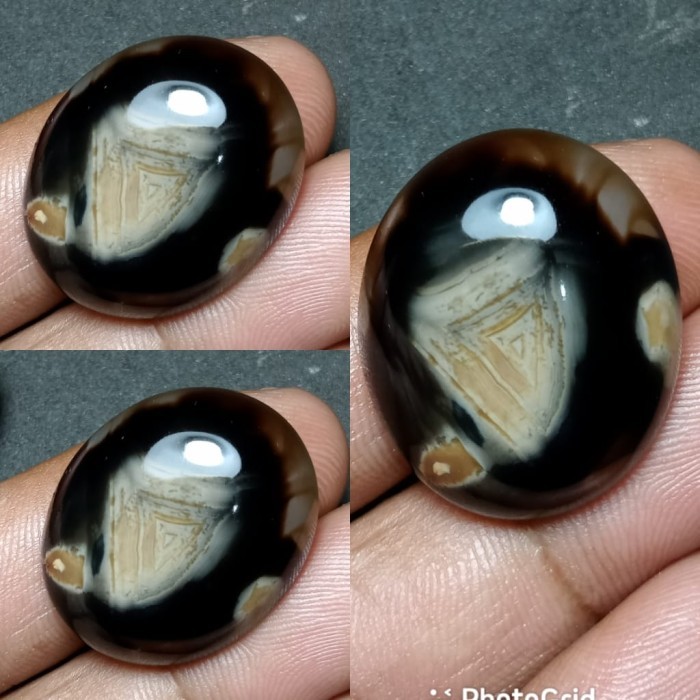 Natural Batu Akik Motif Gambar Yaman Hitam Segitiga Putih Unik Antik 1