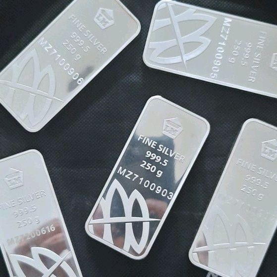 PERAK BATANGAN ANTAM 250 GR LOGAM MULIA SILVER BAR (RD)