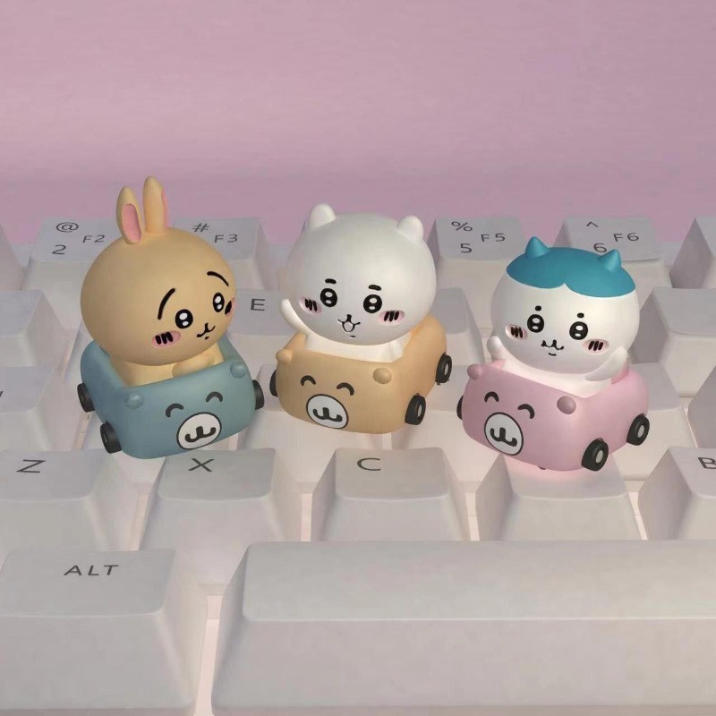 

New Chiikawa Hachiware Usagi anime peripheral creative personality cartoon cute three-dimensional funny keyboard decoration cap