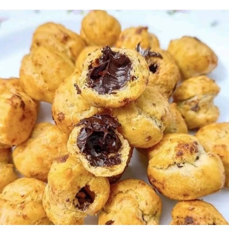 

TERLARIS Sale Sus kering isi coklat Soes coklat lumer