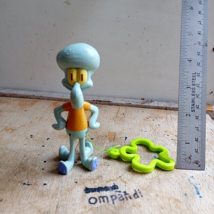 ZS34 figure kartun Spongebob Squidward