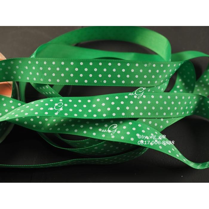

Pita Grossgrain Hijau - Polkadots Putih; Lebar 2.5 cm; Panjang 50 yard