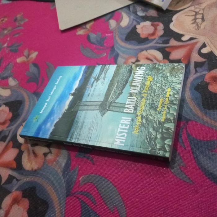 Buku Misteri Batu Klawing jejak jejak peradaban di purbalingga