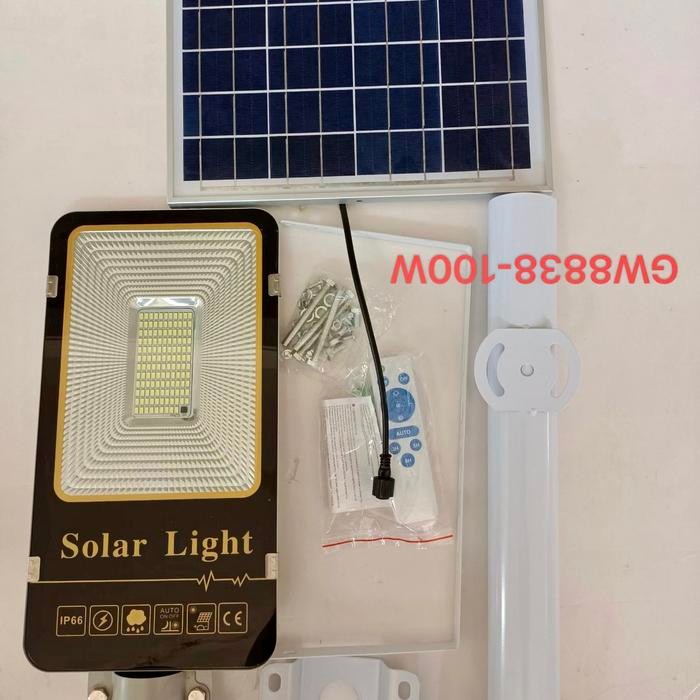 lampu jalan tenaga surya 300 watt solar lampu jalan PJU solar 300w - PJU 100 Watt
