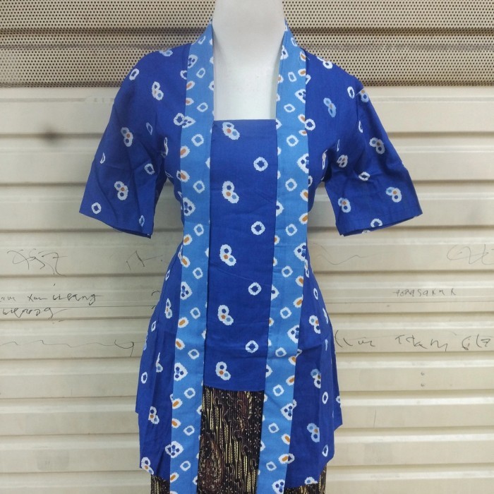 

kutubaru pendek 01 - Hitam, S