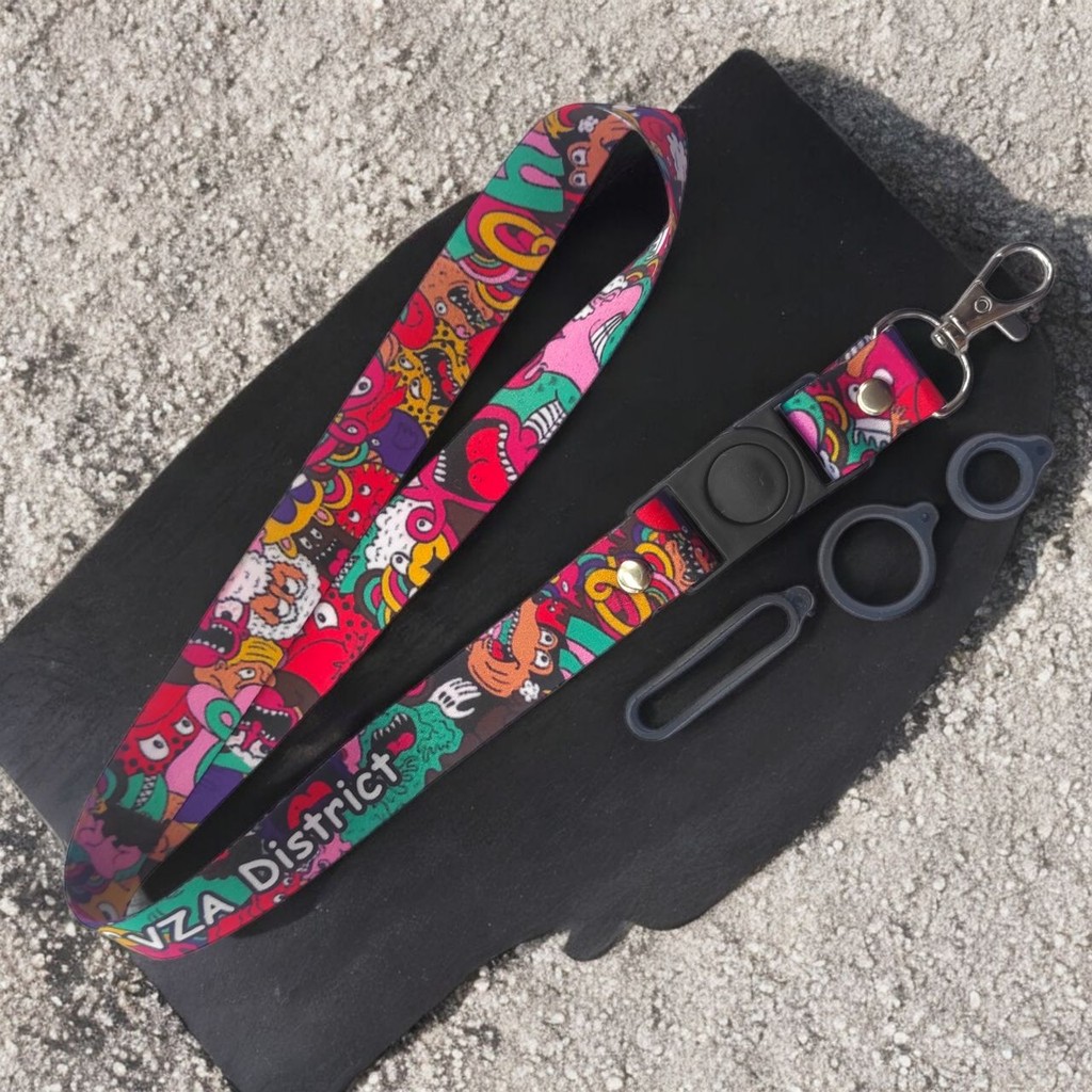 

Lanyard 2 Cm Motif DOODLE SANTA Name Tag Bonus 3 Karet